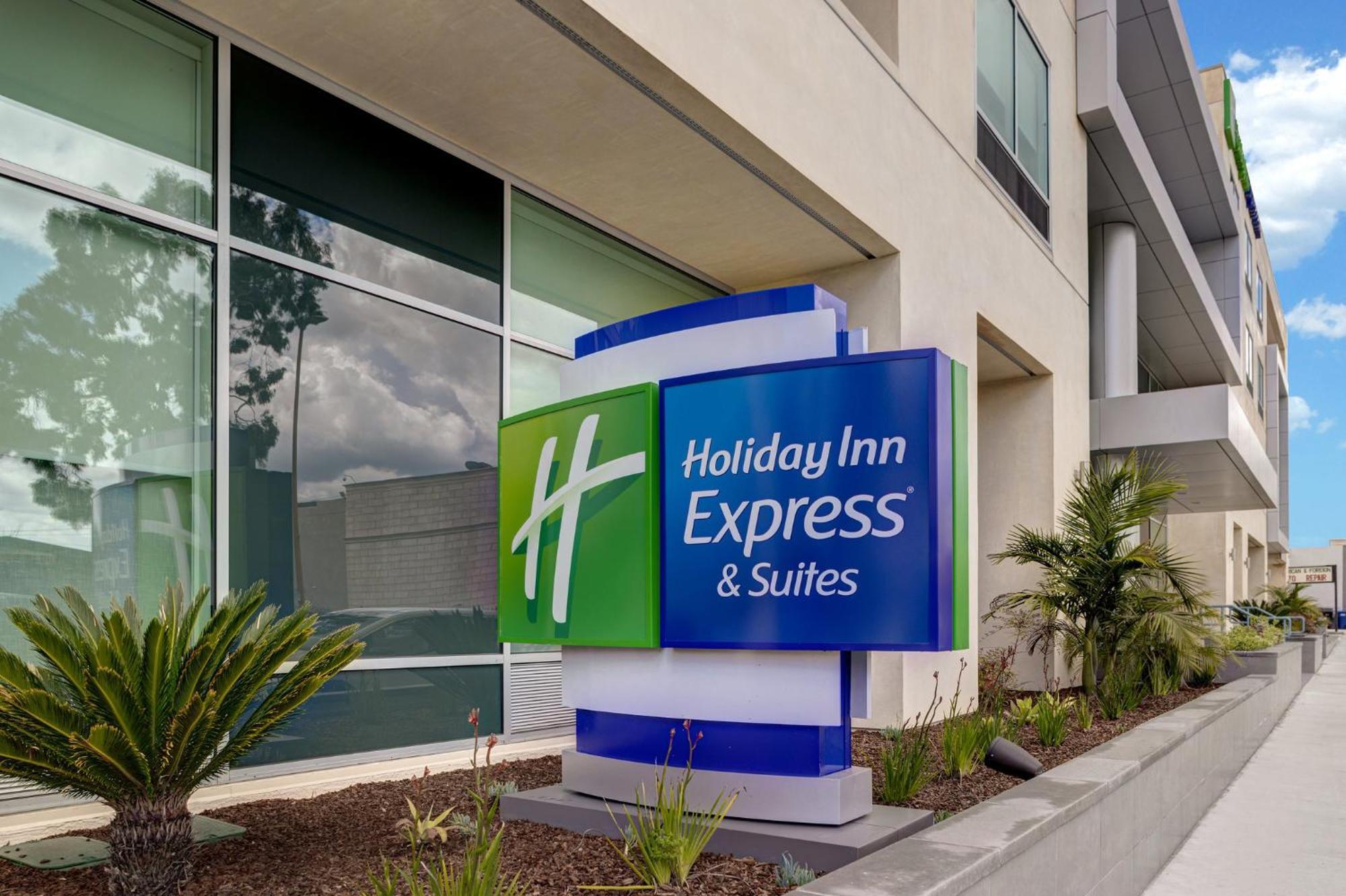 Holiday Inn Express & Suites - Glendale Downtown Екстер'єр фото