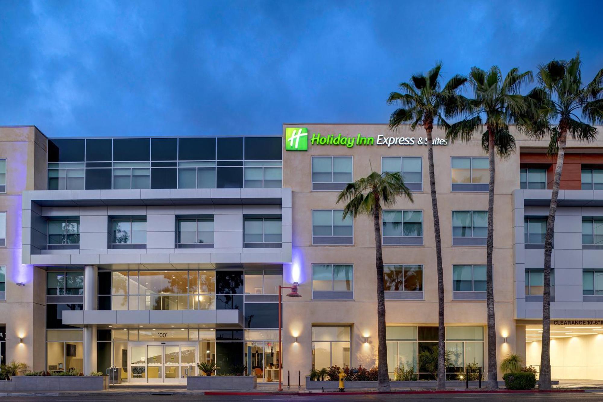 Holiday Inn Express & Suites - Glendale Downtown Екстер'єр фото